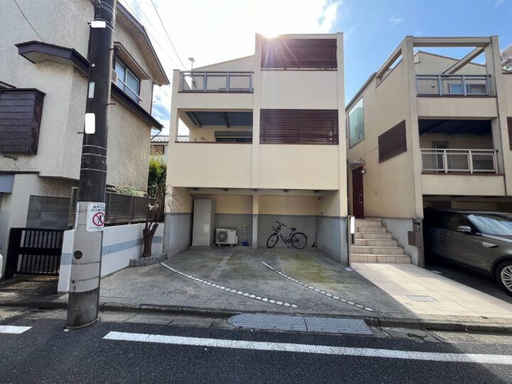 練馬区　Ｓ様邸　外壁塗装工事/笠木板金取付工事